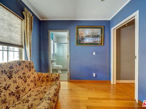 844 N Poinsettia Place, Los Angeles CA 90046