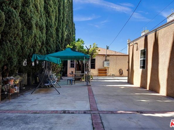 844 N Poinsettia Place, Los Angeles CA 90046