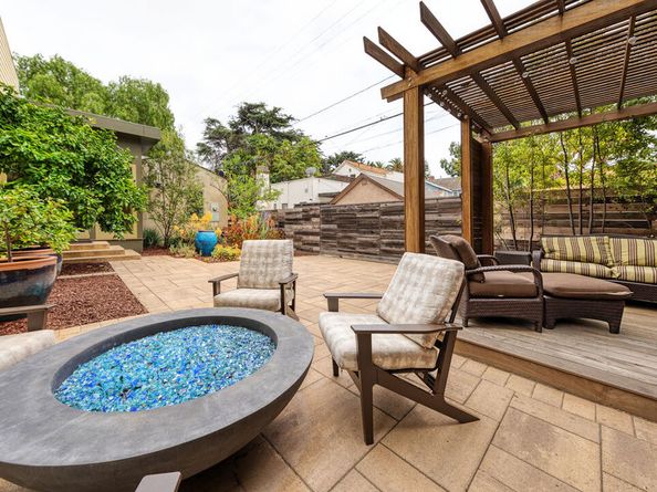 9627 Farragut Drive, Culver City CA 90232