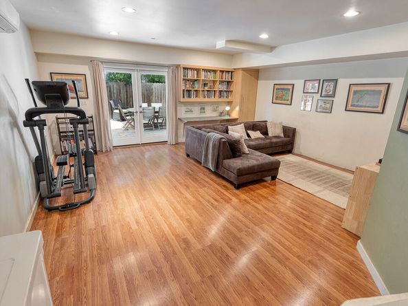 9627 Farragut Drive, Culver City CA 90232