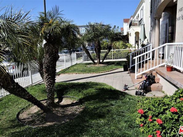 1406 2nd Avenue, Los Angeles CA 90019