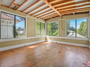 1685 S Victoria Avenue, Los Angeles CA 90019