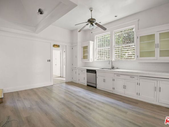 1685 S Victoria Avenue, Los Angeles CA 90019