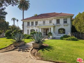 1685 S Victoria Avenue, Los Angeles CA 90019