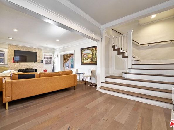 691 S Norton Avenue, Los Angeles CA 90005