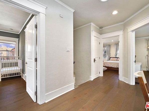 691 S Norton Avenue, Los Angeles CA 90005