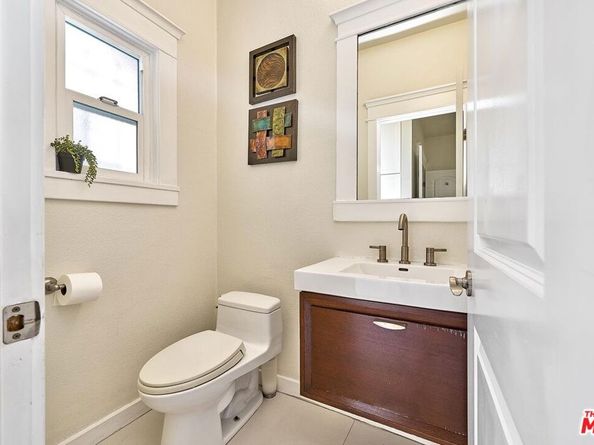 691 S Norton Avenue, Los Angeles CA 90005