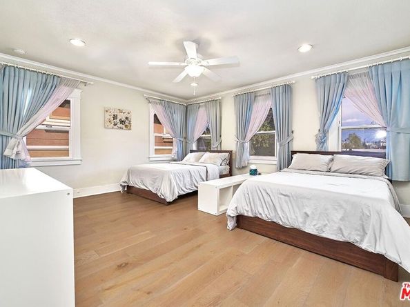 691 S Norton Avenue, Los Angeles CA 90005