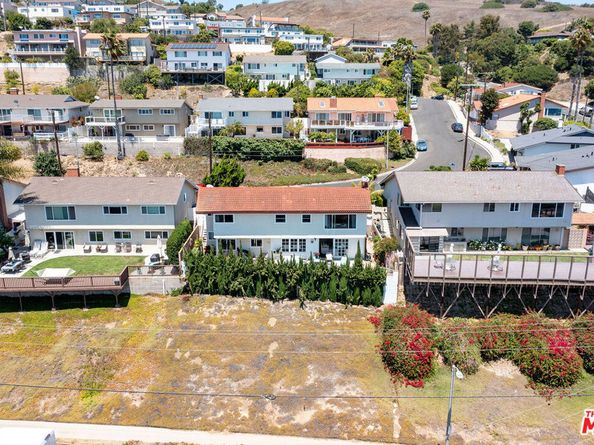 2223 Mcrae Drive, San Pedro CA 90732