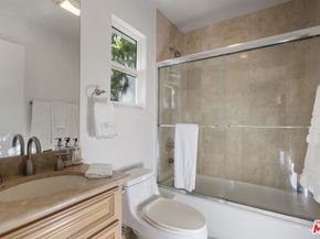 9767 Apricot Lane, Beverly Hills CA 90210