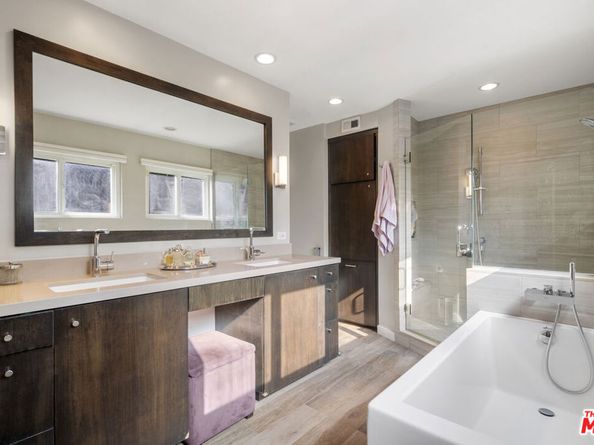 9767 Apricot Lane, Beverly Hills CA 90210