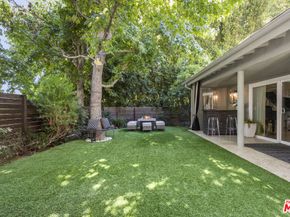 9767 Apricot Lane, Beverly Hills CA 90210
