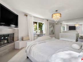 9767 Apricot Lane, Beverly Hills CA 90210