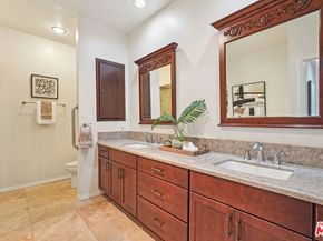 1209 Amherst Avenue 201, Los Angeles CA 90025