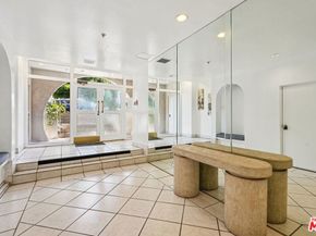 1209 Amherst Avenue 201, Los Angeles CA 90025