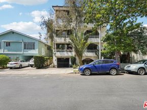 1209 Amherst Avenue 201, Los Angeles CA 90025