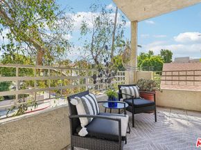 1209 Amherst Avenue 201, Los Angeles CA 90025