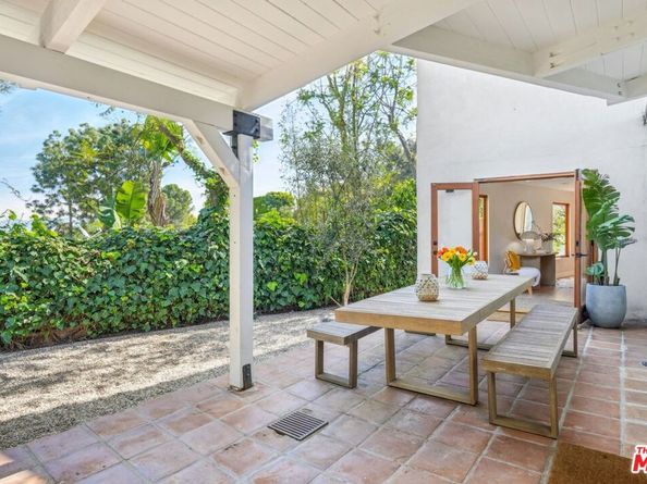 2145 Sunset Crest Drive, Los Angeles CA 90046