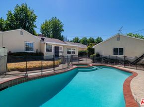 9253 Hayvenhurst Avenue, North Hills CA 91343