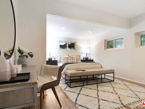 565 N Arden Boulevard, Los Angeles CA 90004