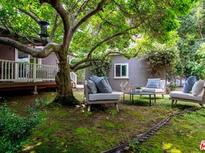 565 N Arden Boulevard, Los Angeles CA 90004