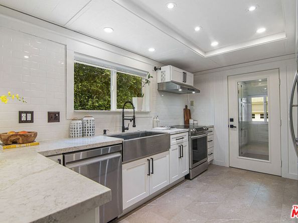 565 N Arden Boulevard, Los Angeles CA 90004