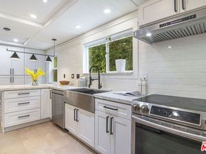 565 N Arden Boulevard, Los Angeles CA 90004