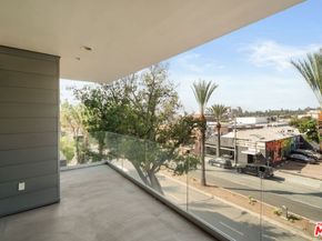 482 S Arroyo 306, Pasadena CA 91105