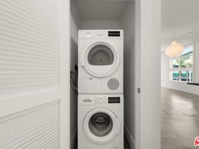 482 S Arroyo 306, Pasadena CA 91105