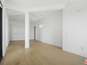 1562 Glen Oaks Boulevard, Pasadena CA 91105