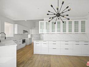 1562 Glen Oaks Boulevard, Pasadena CA 91105