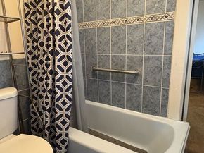 3895 3rd Avenue, Los Angeles CA 90008