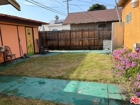 3895 3rd Avenue, Los Angeles CA 90008