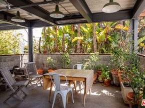 1534 17th Street 105, Santa Monica CA 90404