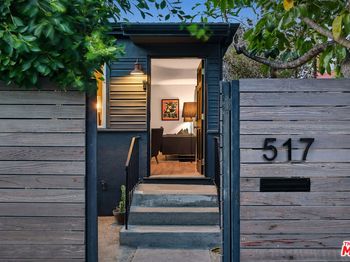 517 Venice Way