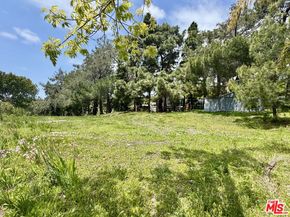 27555 Pacific Coast Highway, Malibu CA 90265