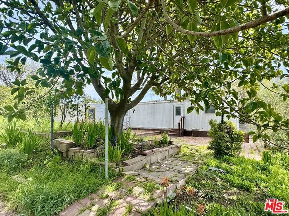 27555 Pacific Coast Highway, Malibu CA 90265