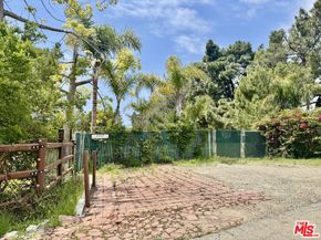 27555 Pacific Coast Highway, Malibu CA 90265