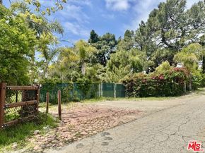27555 Pacific Coast Highway, Malibu CA 90265
