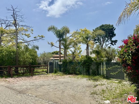 27555 Pacific Coast Highway, Malibu CA 90265