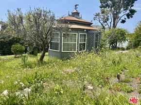 27555 Pacific Coast Highway, Malibu CA 90265