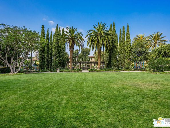 50 Vintage, Irvine CA 92620