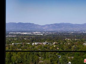 4326 Coronet Drive, Encino CA 91316