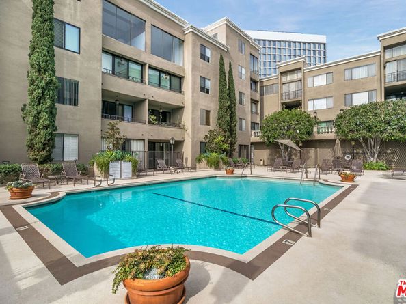 8455 Fountain Avenue 414, West Hollywood CA 90069