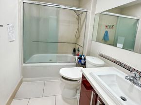 848 Irolo Street 408, Los Angeles CA 90005