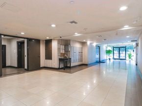 848 Irolo Street 408, Los Angeles CA 90005