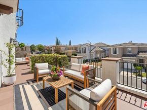 657 S Avenue 61, Los Angeles CA 90042