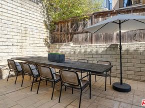 657 S Avenue 61, Los Angeles CA 90042