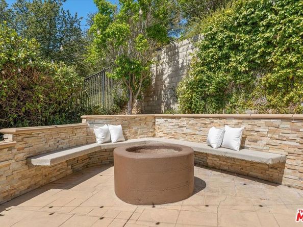657 S Avenue 61, Los Angeles CA 90042