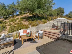 657 S Avenue 61, Los Angeles CA 90042